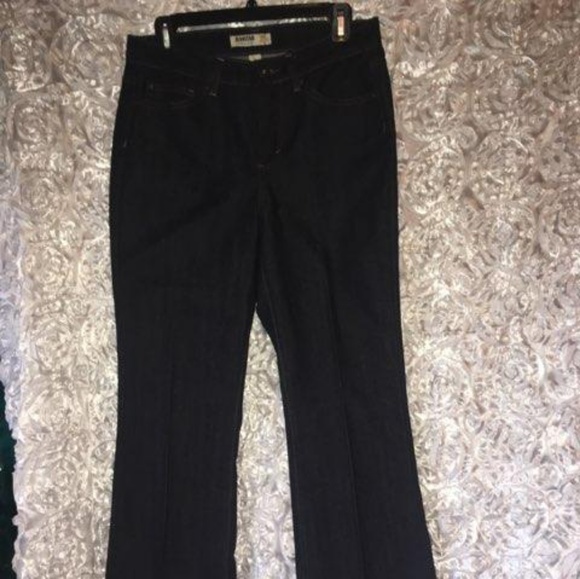 Jeans - Picture 2 of 5